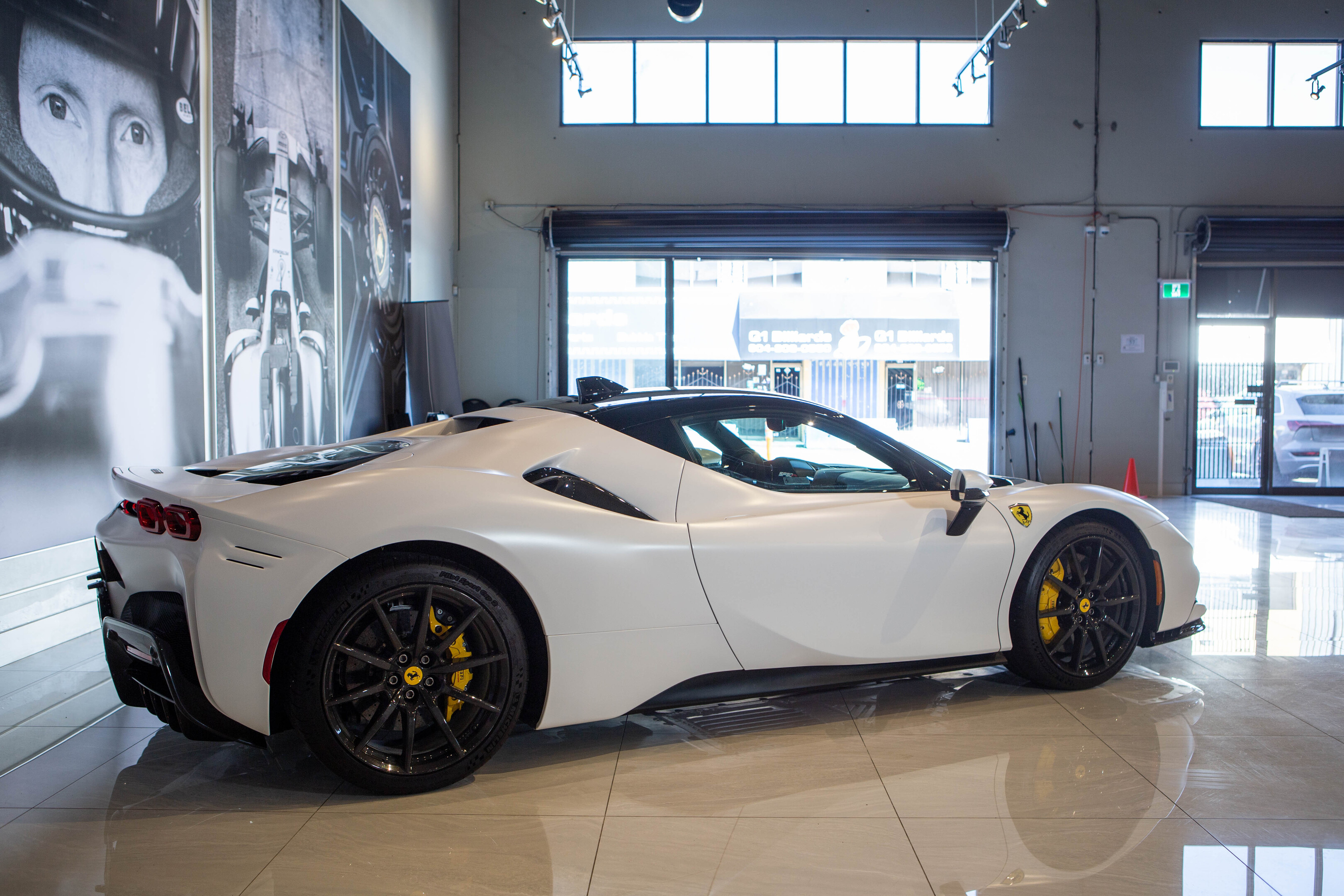 Ferrari SF90 2022