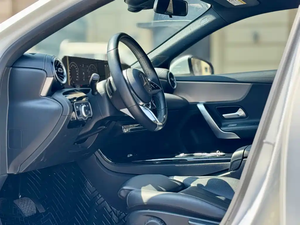 Mercedes-Benz A-Класс 2023