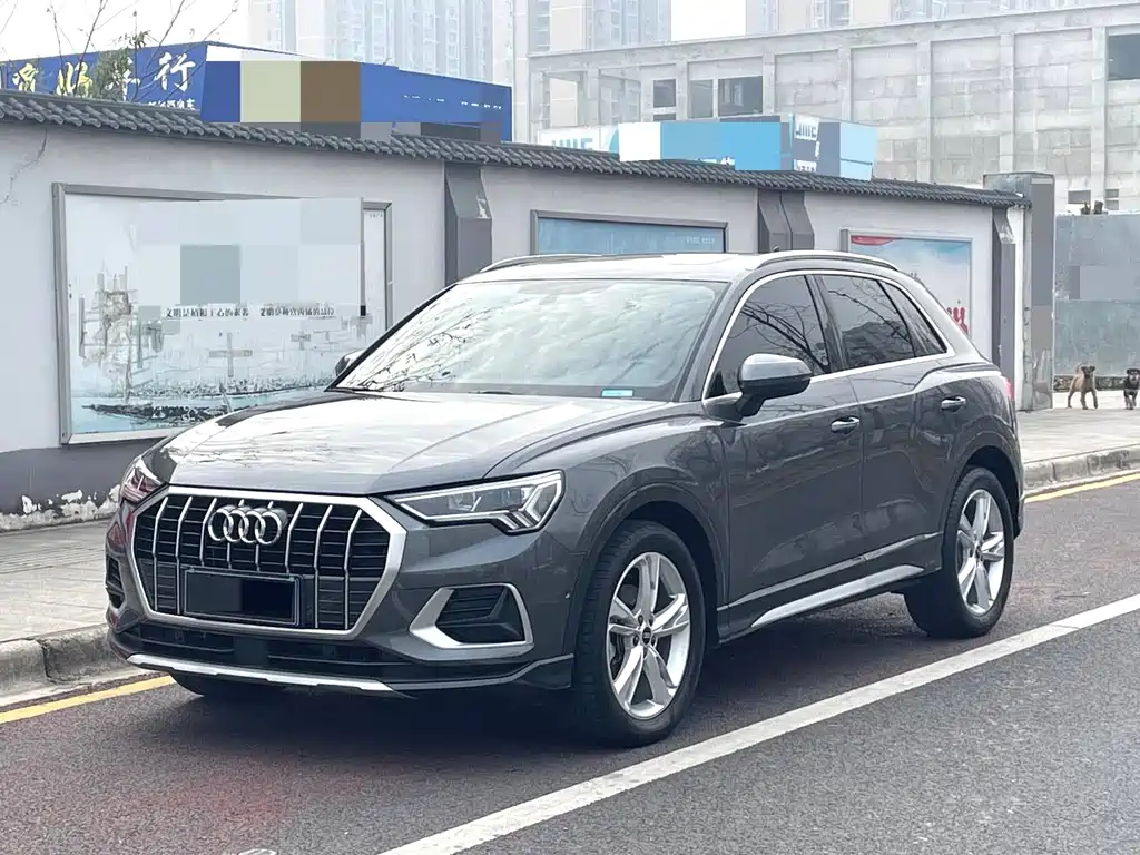 Audi Q3 2021