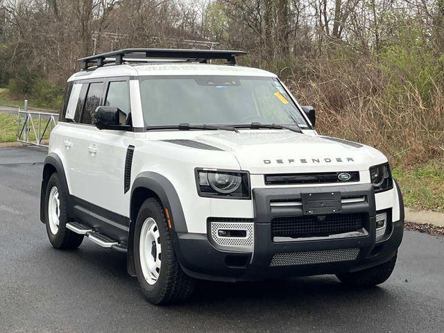 Land Rover Defender 2023