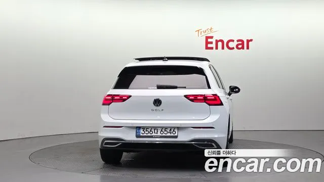Volkswagen Golf 2023