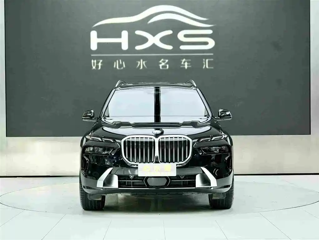 BMW X7 2024