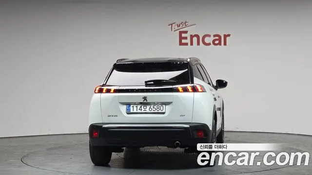 Peugeot 2008 2022