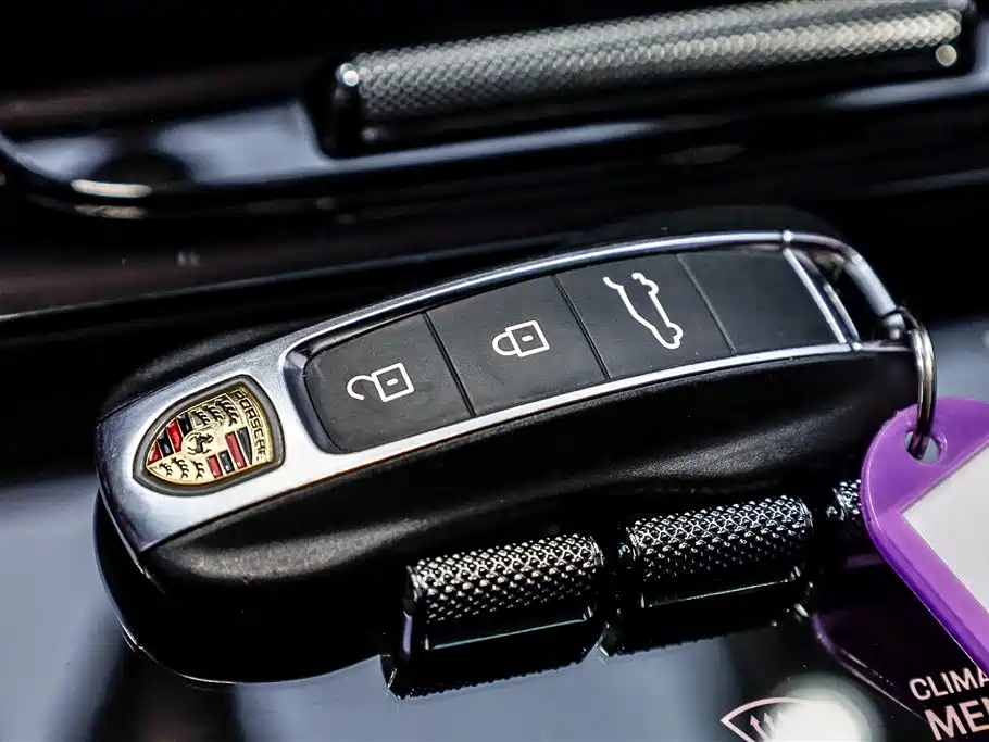 Porsche Cayenne 2023