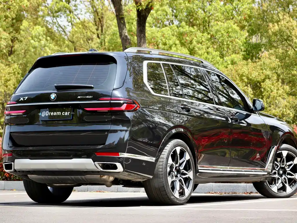 BMW X7 2024