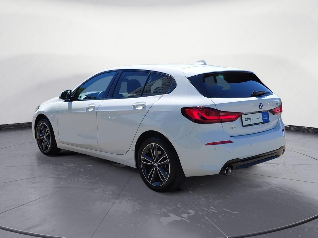 BMW 118 2022