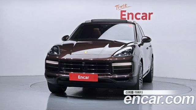 Porsche Cayenne 2021
