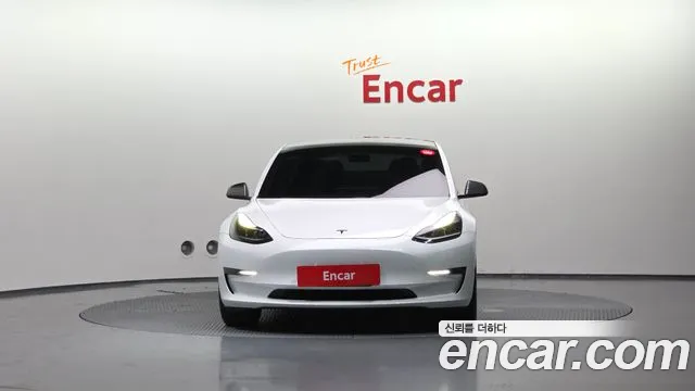 Tesla Model 3 2021