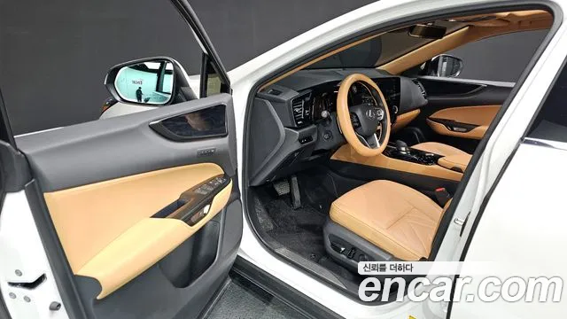 Lexus NX 2025