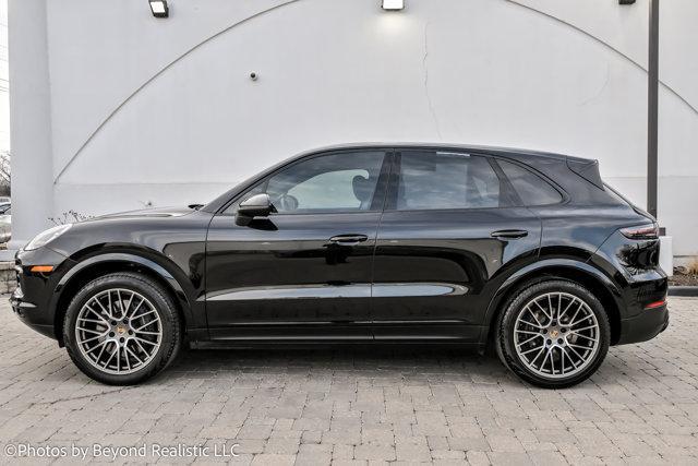 Porsche Cayenne 2022