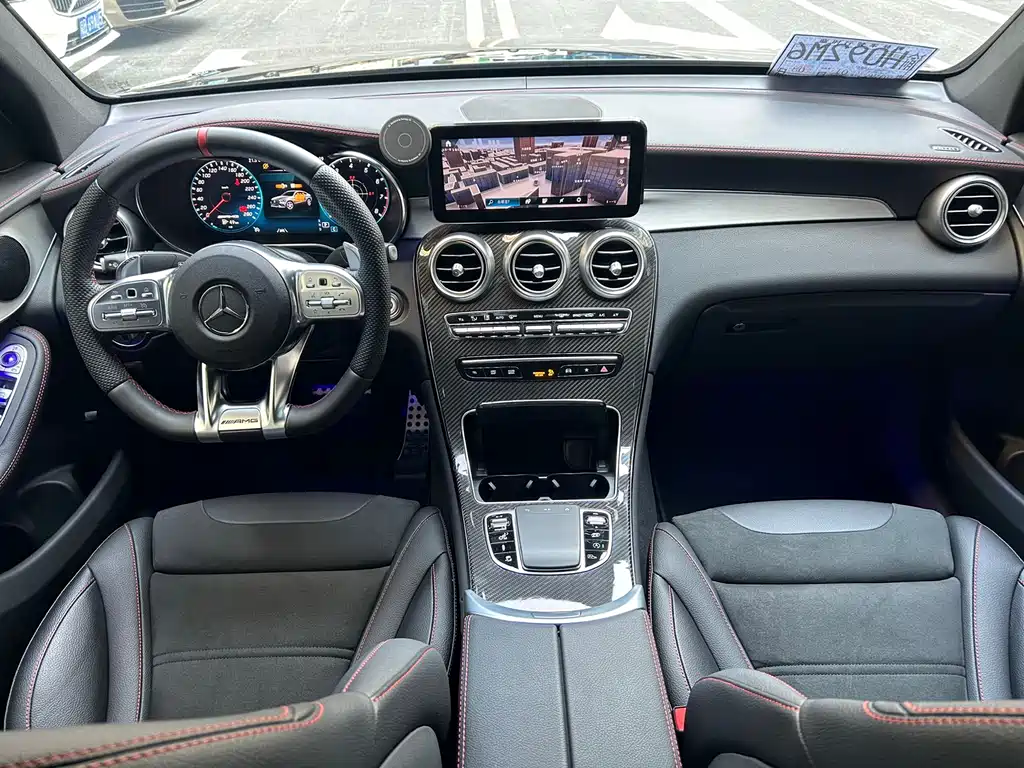 Mercedes-Benz GLC AMG 2022