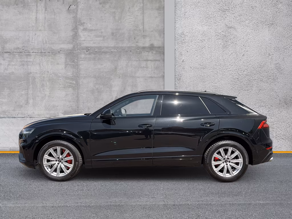 Audi SQ8 2023