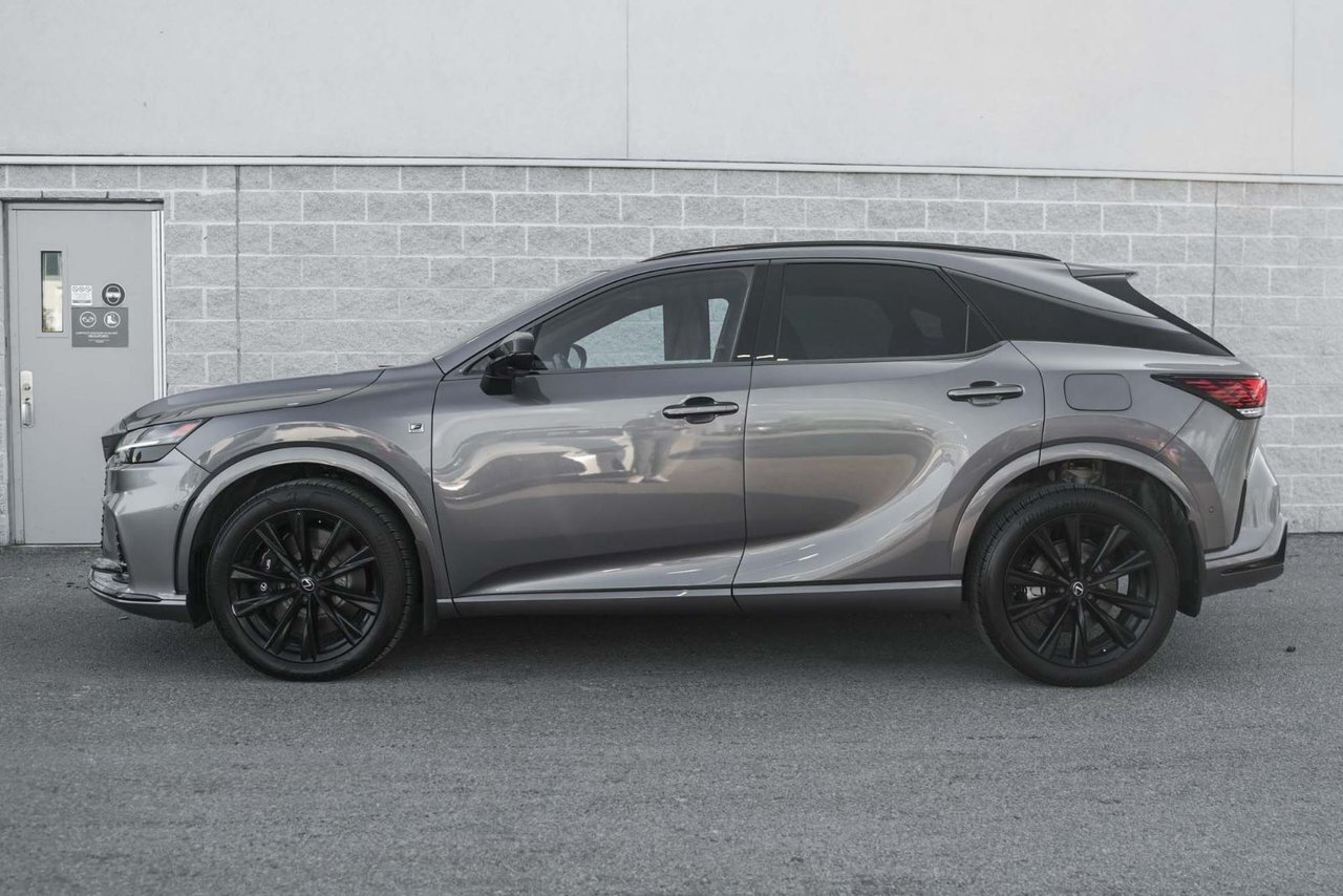 Lexus RX 2023