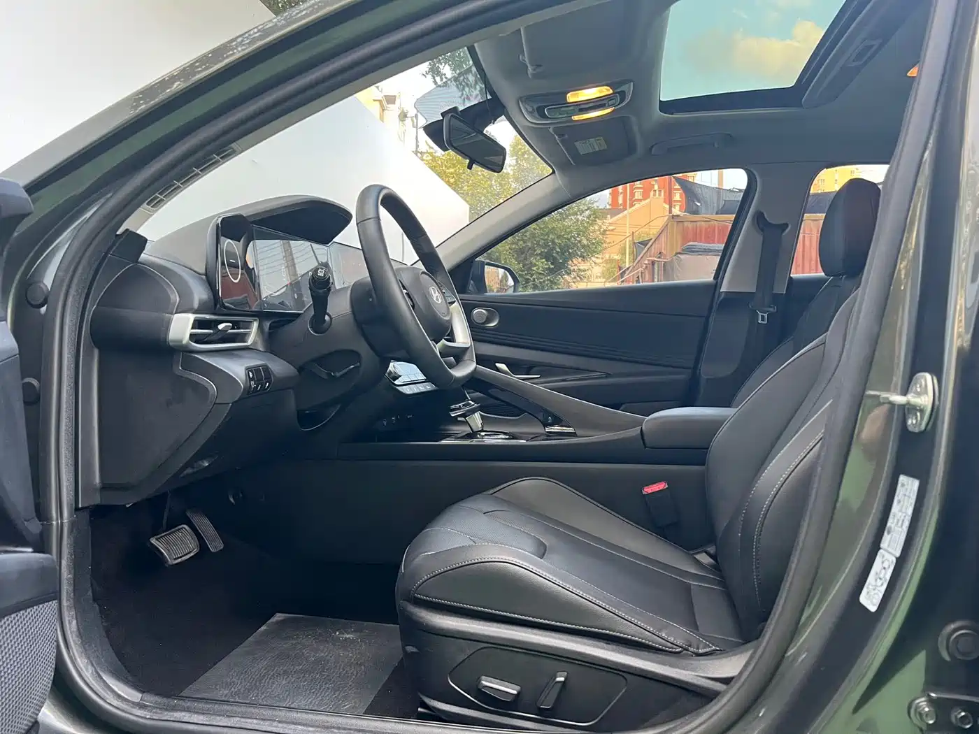 Hyundai Elantra 2023