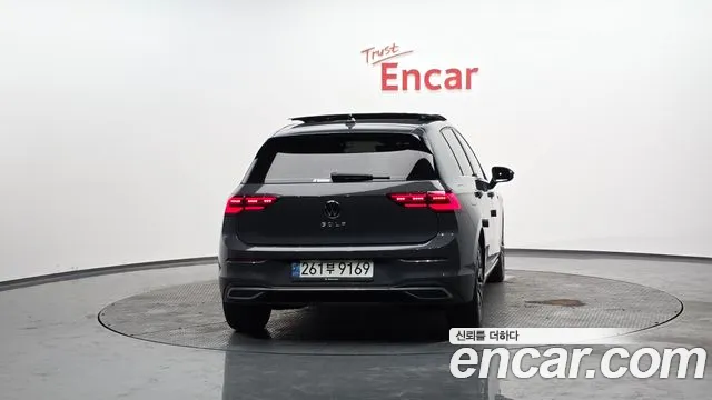 Volkswagen Golf 2022
