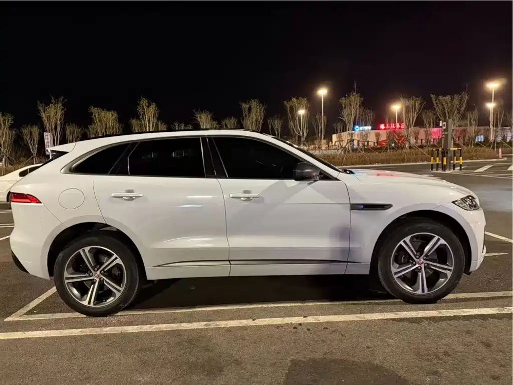 Jaguar F-Pace 2020