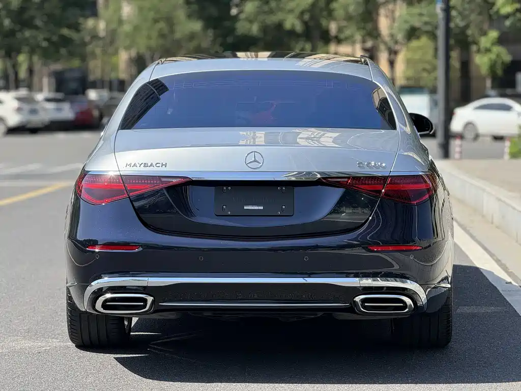 Mercedes-Benz Maybach S-Класс 2023