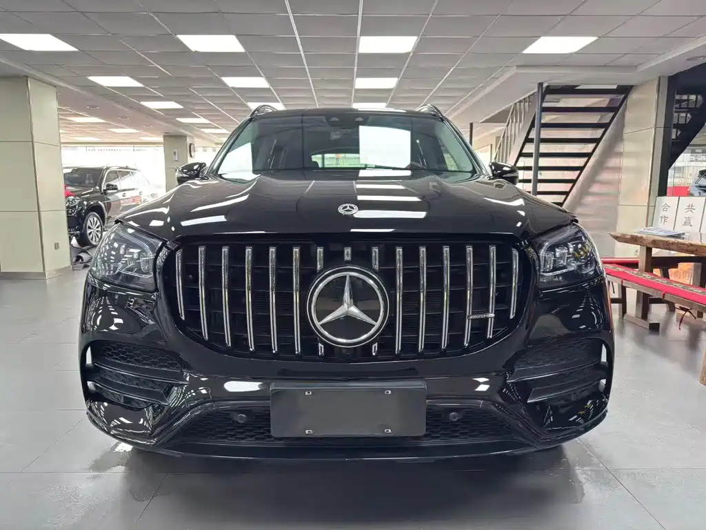 Mercedes-Benz GLS 2023