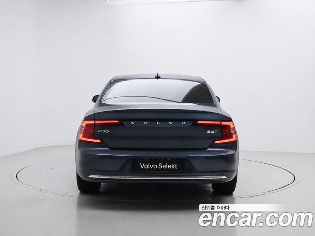 Volvo S90 2022