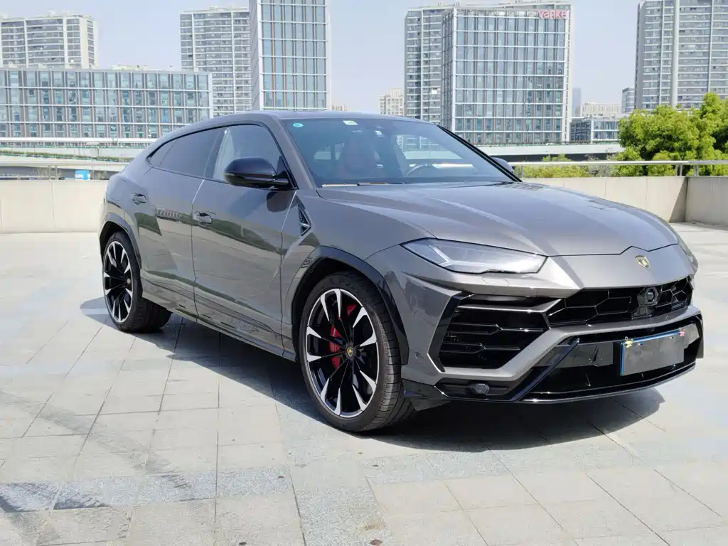 Lamborghini Urus 2022