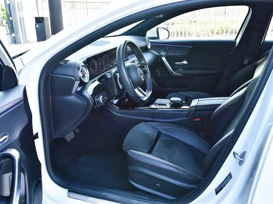 Mercedes-Benz A-Класс 2024