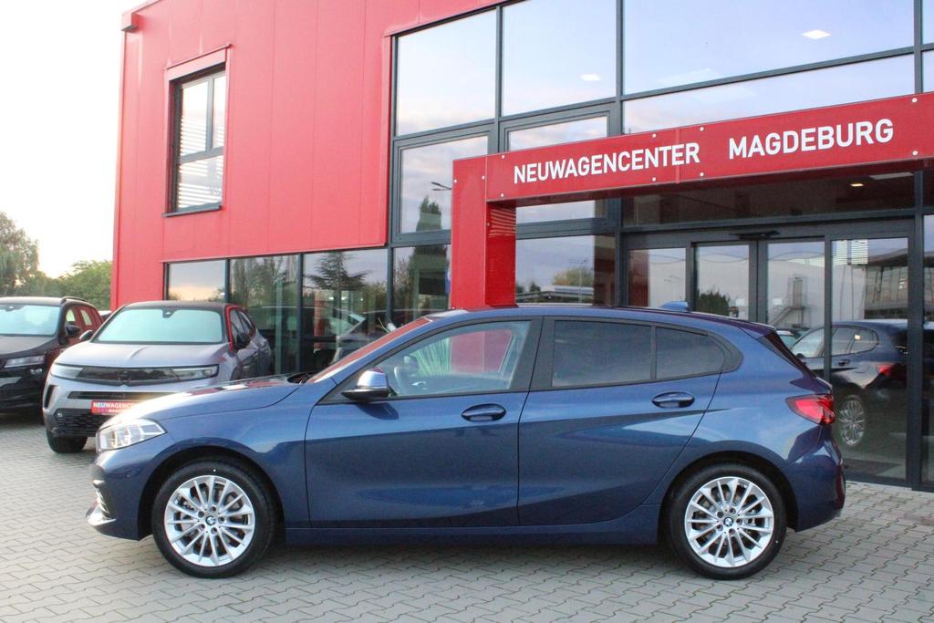 BMW 118 2021