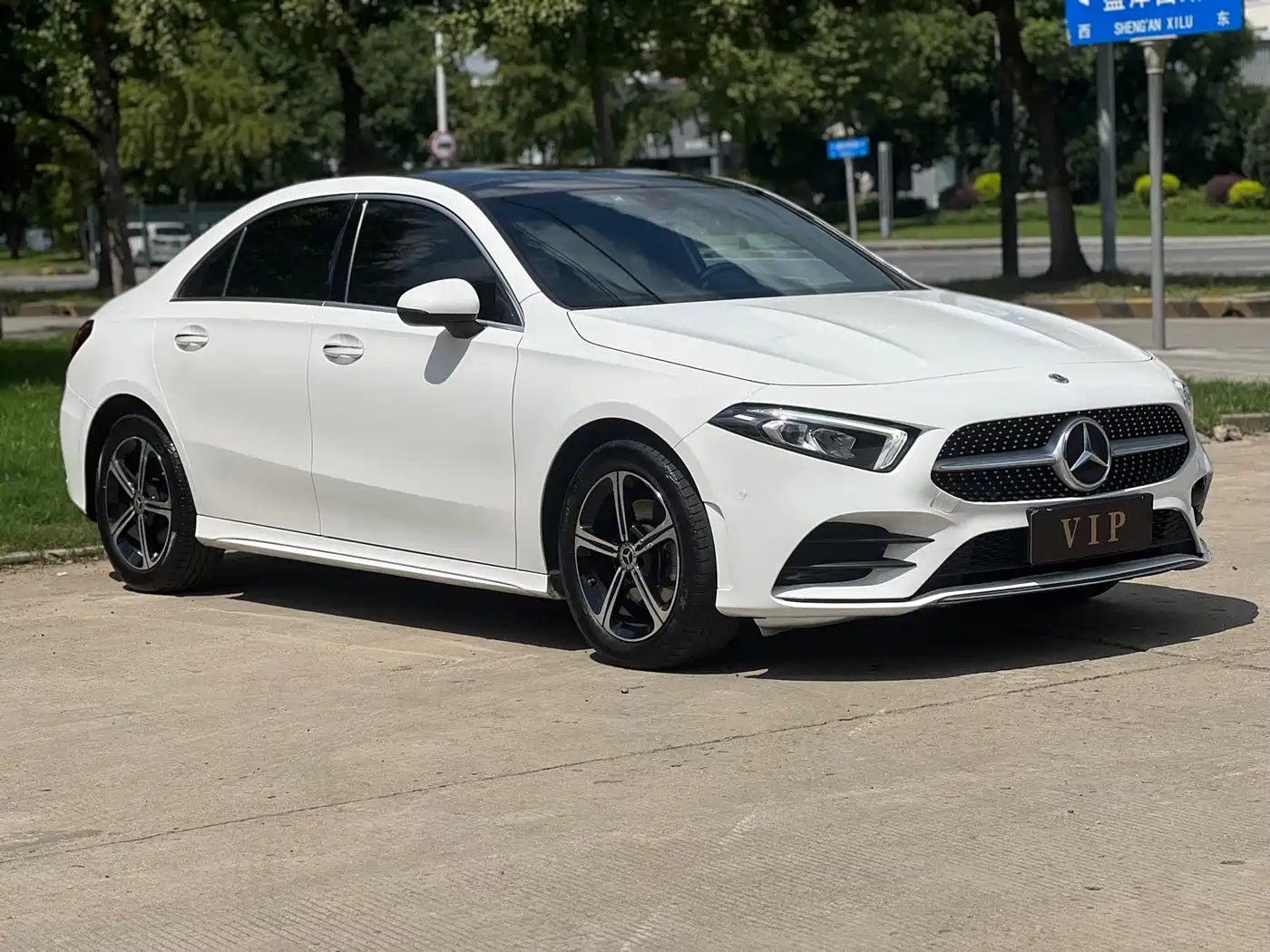 Mercedes-Benz A-Класс 2022