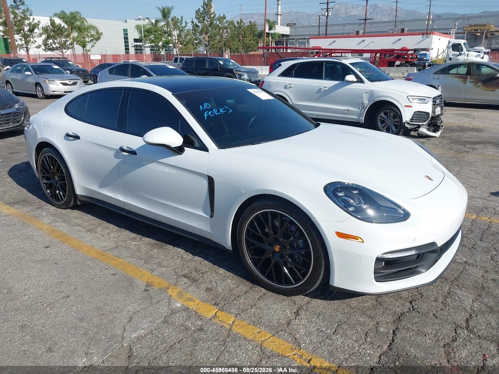 Porsche Panamera 2022