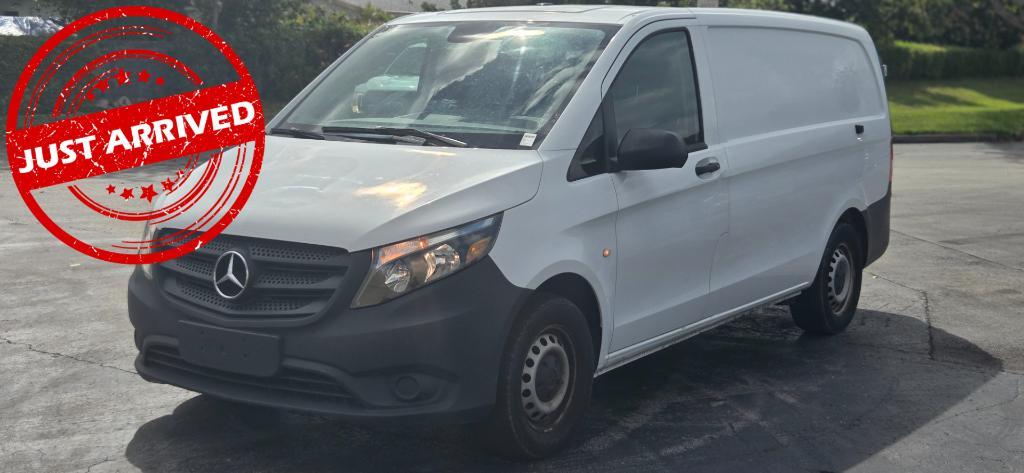 Mercedes-Benz Metris 2021