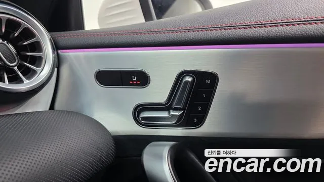 Mercedes-Benz CLA 2024