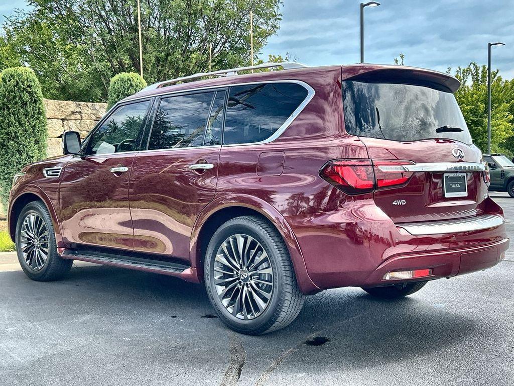 Infiniti QX80 2022