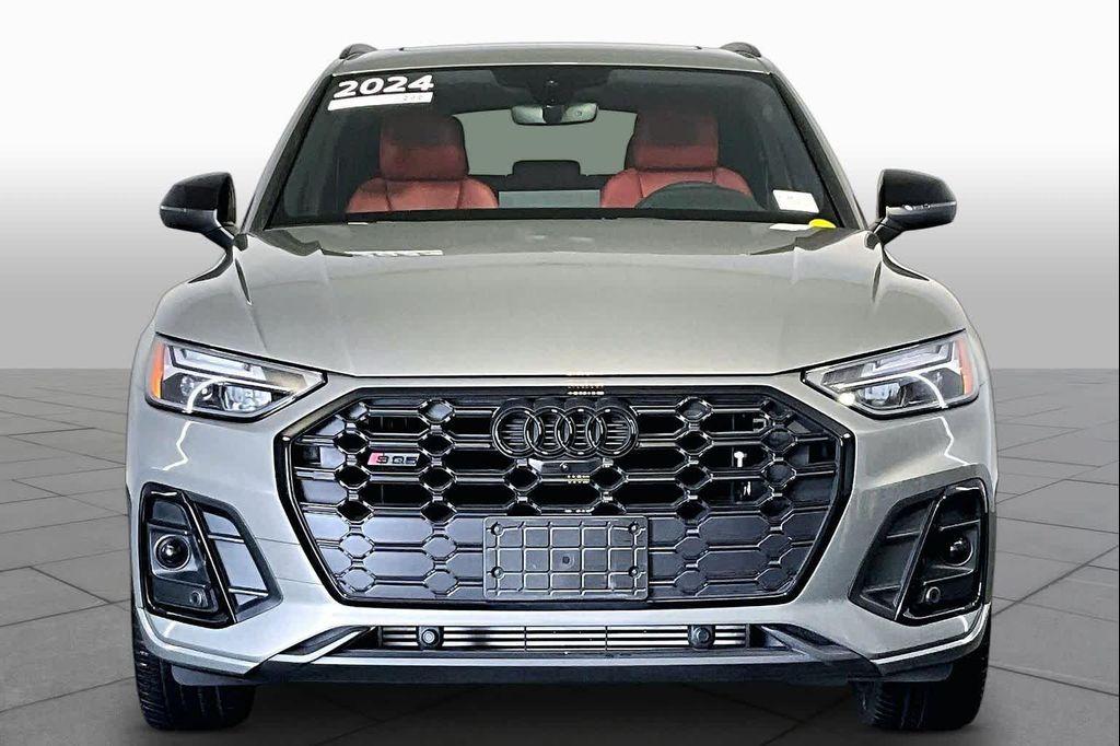 Audi SQ5 2024