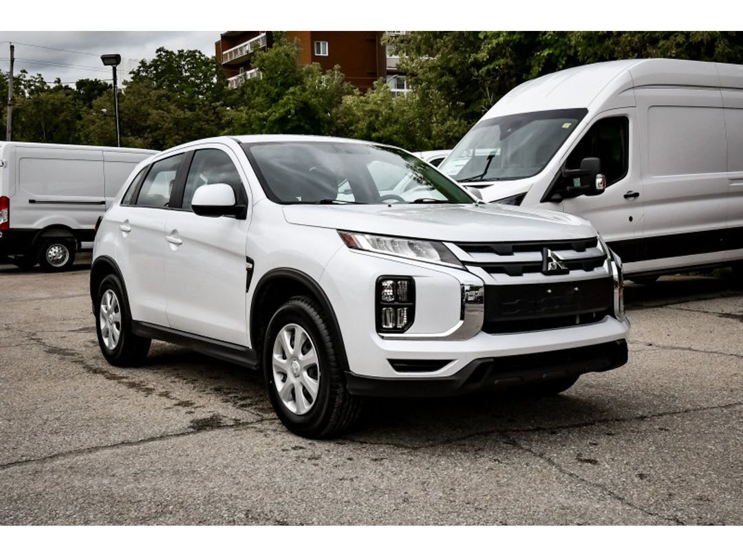 Mitsubishi RVR 2023