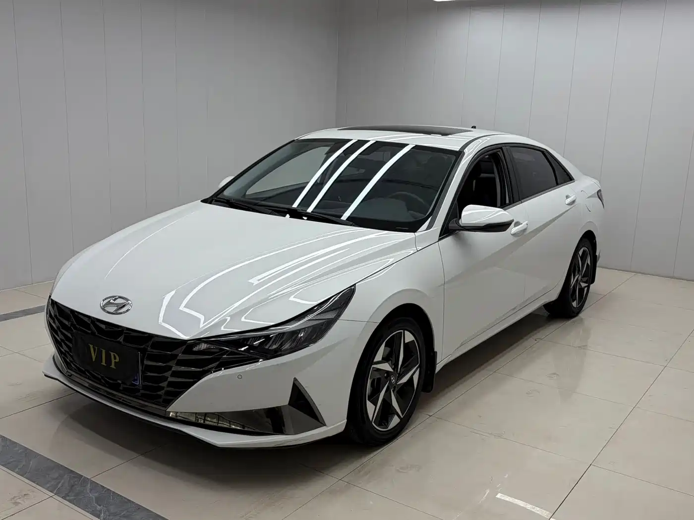 Hyundai Elantra 2022