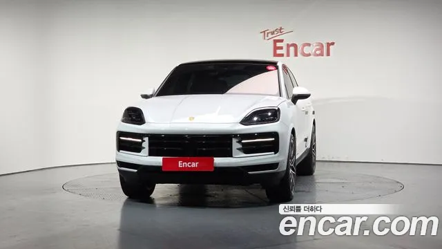 Porsche Cayenne 2023