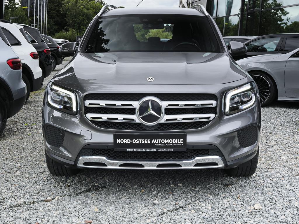 Mercedes-Benz GLB 200 2023