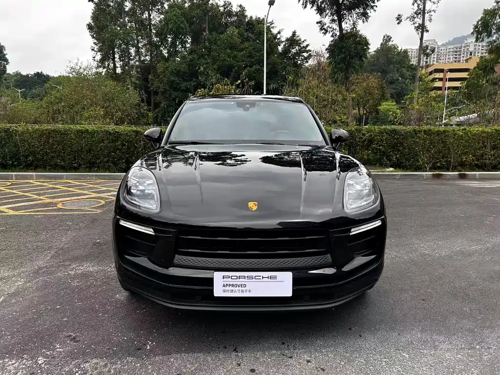 Porsche Macan 2024