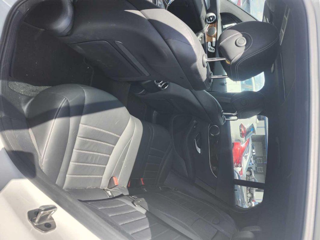 Mercedes-Benz GLC 2023