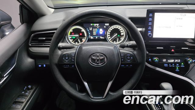 Toyota Camry 2024