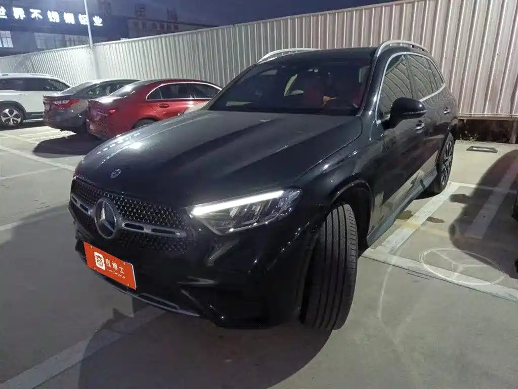 Mercedes-Benz GLC 2023