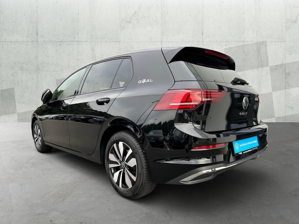 Volkswagen Golf 2024