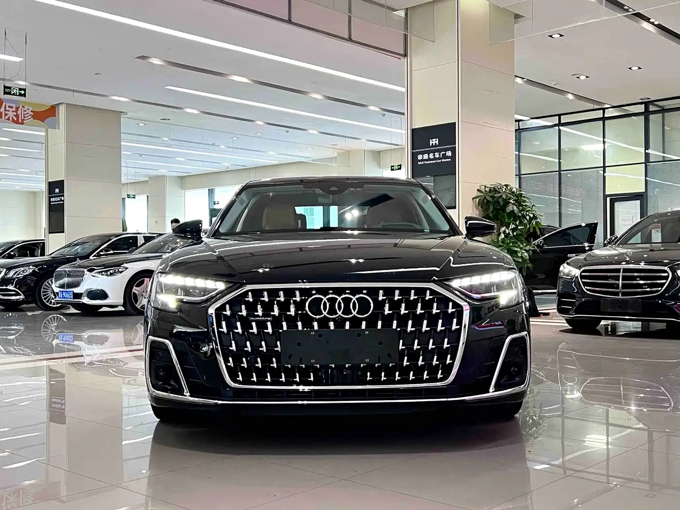 Audi A8 2023