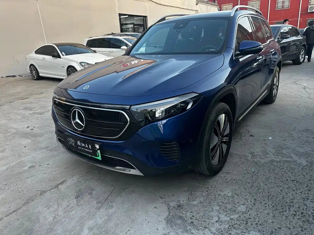 Mercedes-Benz EQB 2024