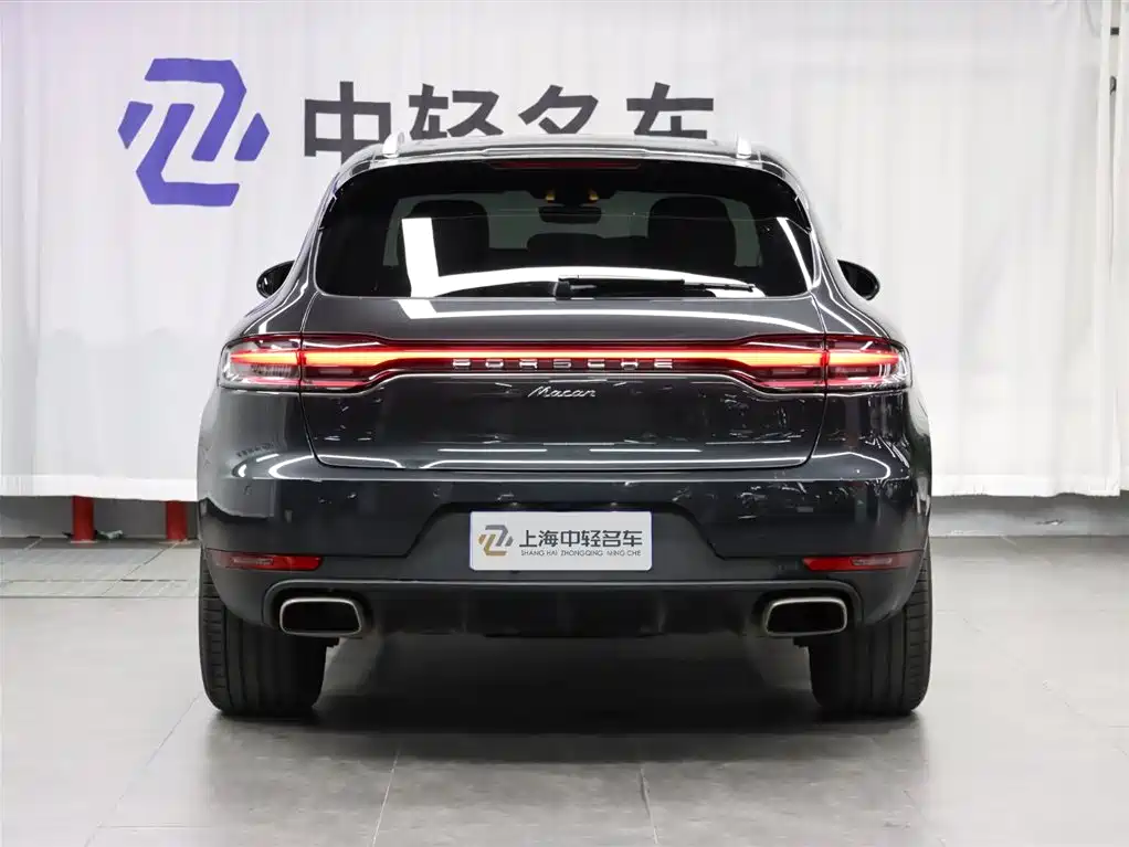 Porsche Macan 2021