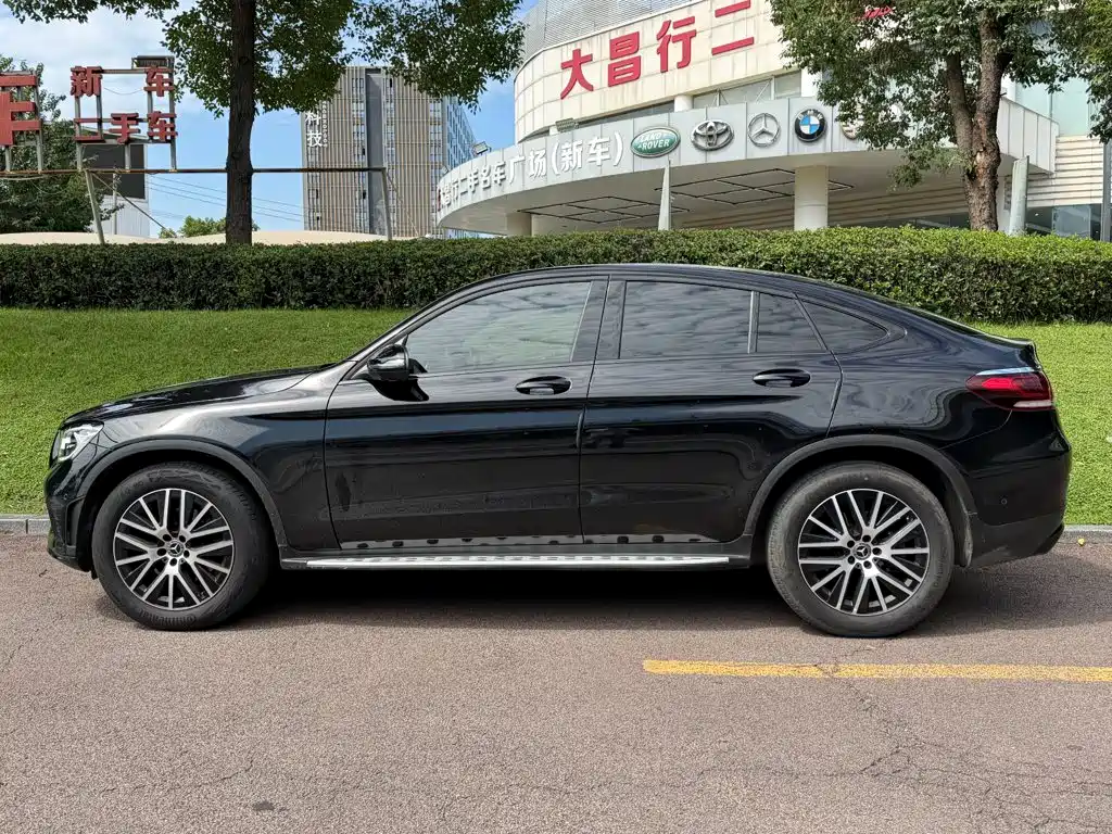 Mercedes-Benz GLC Coupe 2023