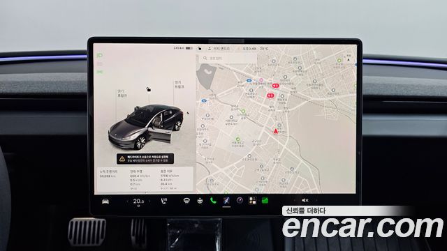 Tesla Model 3 2024
