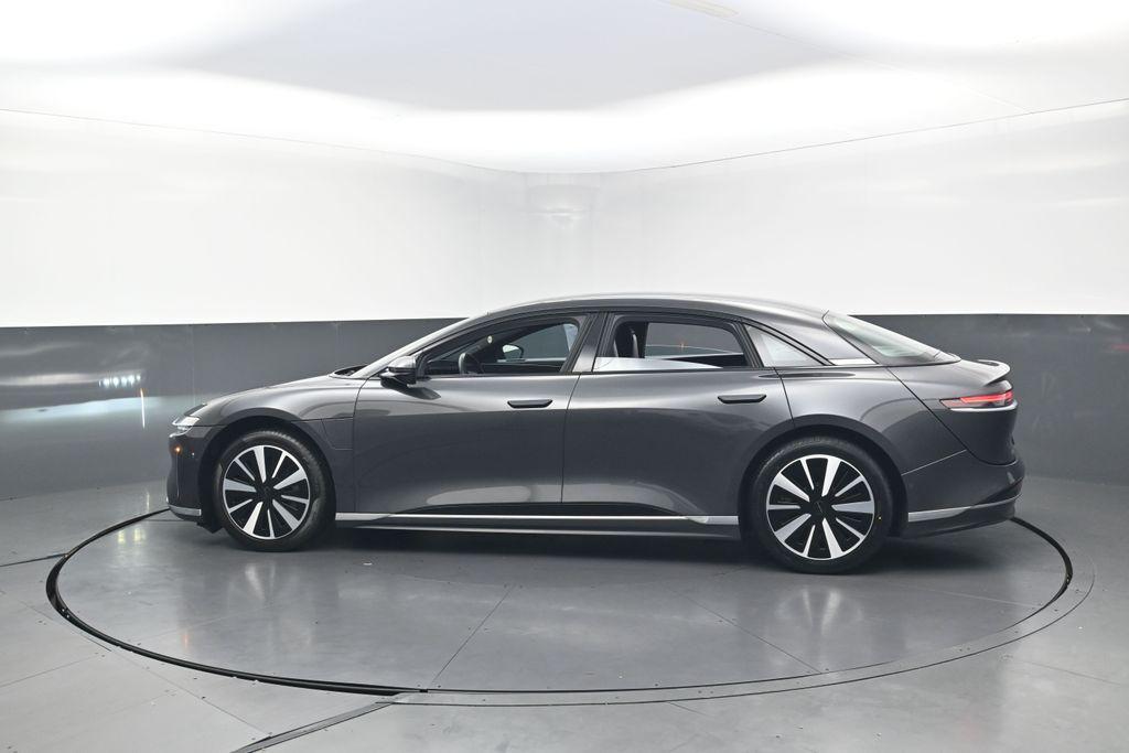 Lucid Air 2024