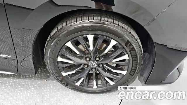 Toyota Alphard 2024