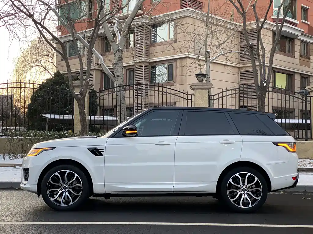 Land Rover Range Rover Sport 2021