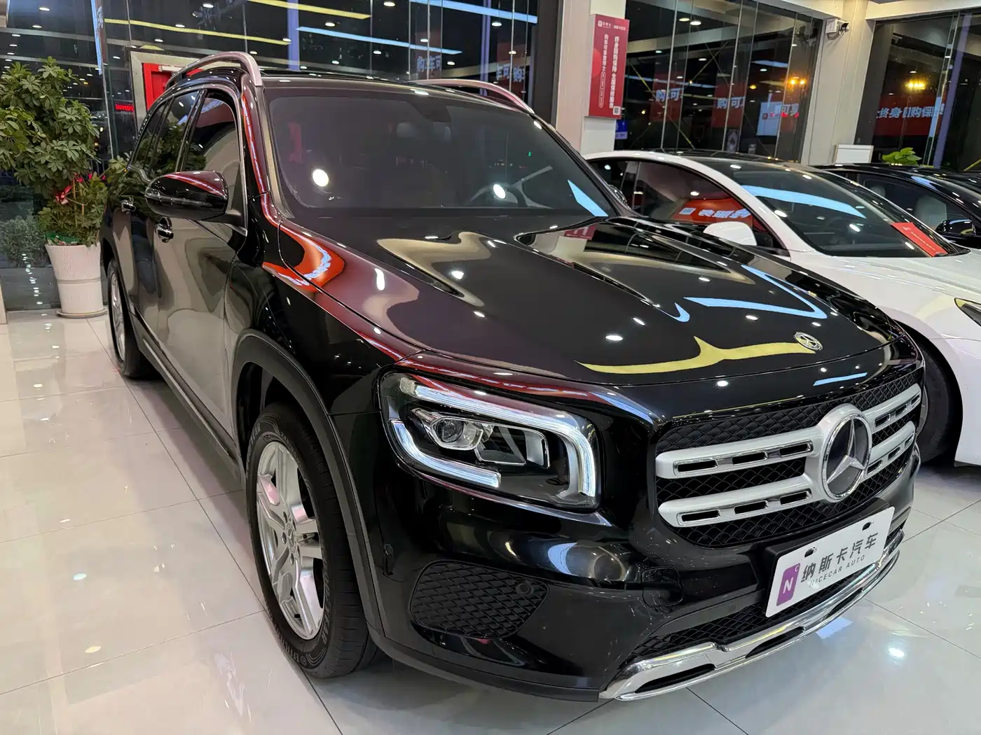 Mercedes-Benz GLB 2022